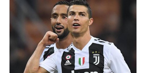 Cristiano Ronaldo estava satisfeito com a vitória da Juventus sobre o AC Milan